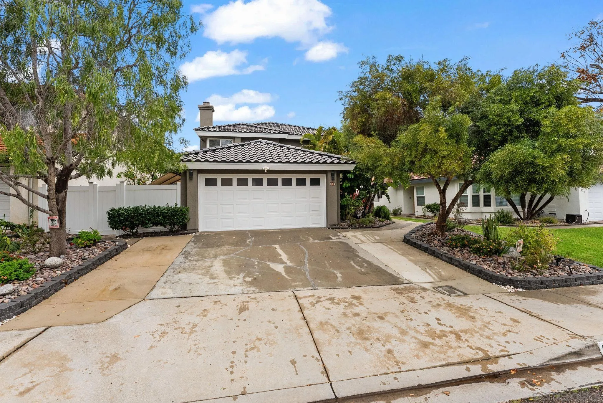 https://cdn.realtyfeed.com/cdn/127/260003758/d48e620213c943ddc93a69b8b790711c.webp
