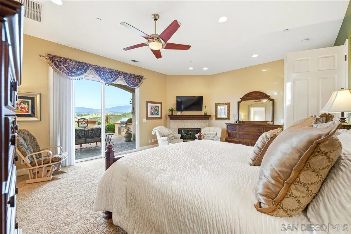 https://cdn.realtyfeed.com/cdn/127/260003761/0b7e645b1cf87f18528b98eab4743aa1.webp