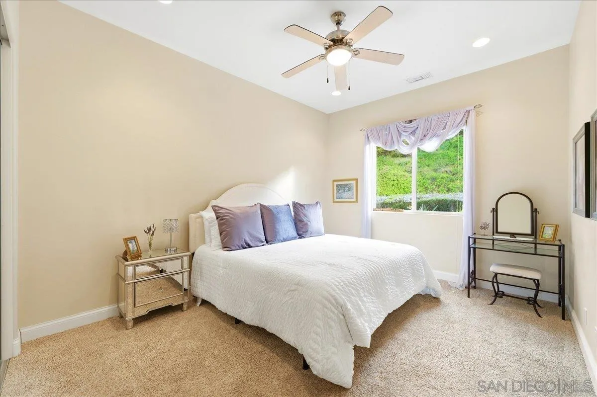 https://cdn.realtyfeed.com/cdn/127/260003761/44e307498fee6ee1f58d3e16b52be706.webp