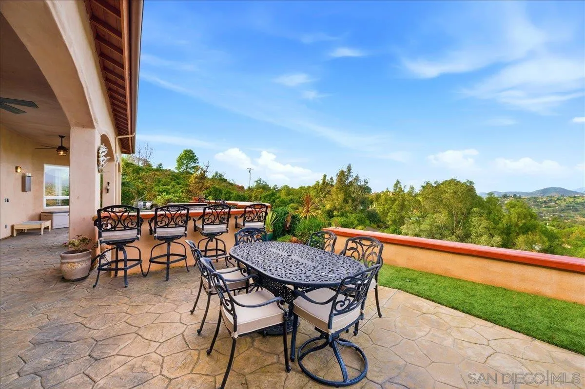 https://cdn.realtyfeed.com/cdn/127/260003761/7e4afe17e48a613c4a90927968e79109.webp