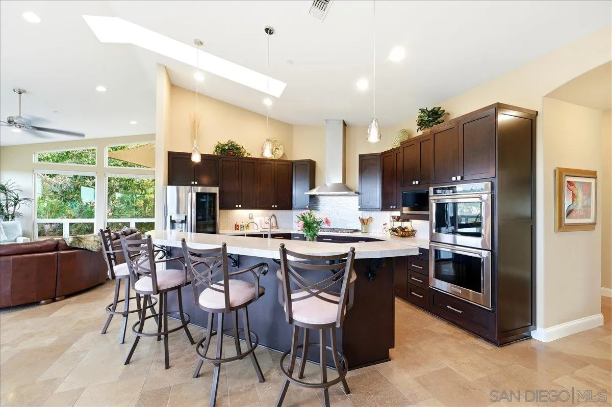 https://cdn.realtyfeed.com/cdn/127/260003761/ded24605a0b22bd1c45697c7512858e4.webp