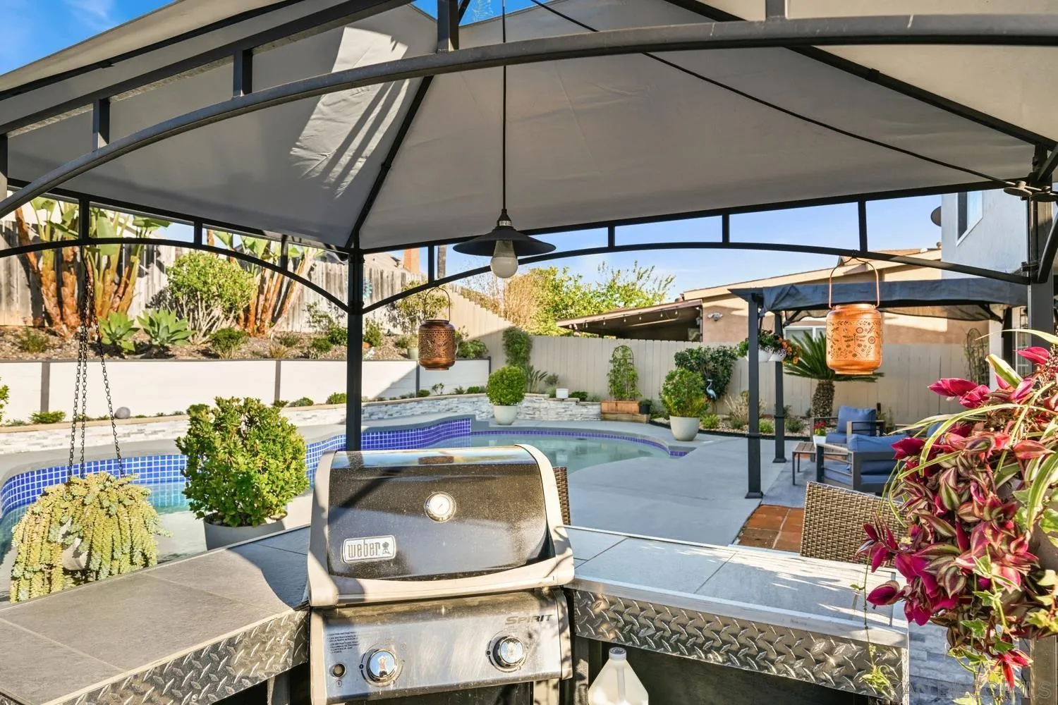 https://cdn.realtyfeed.com/cdn/127/260003763/335a5df616a589291298684c7c2a7df1.webp