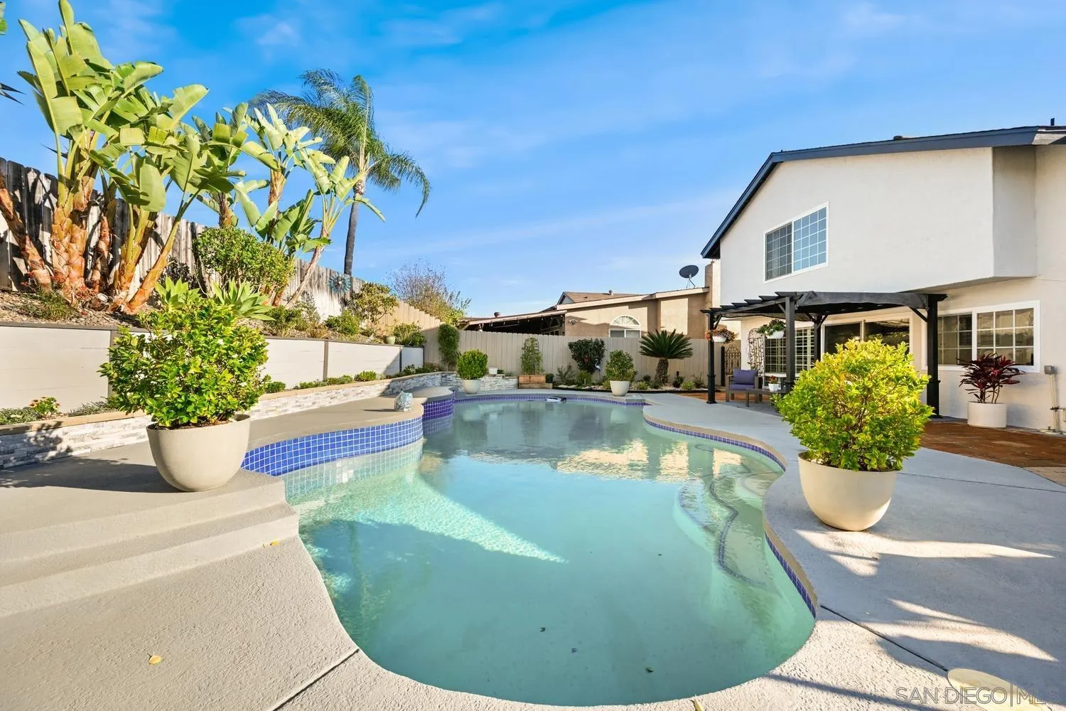 https://cdn.realtyfeed.com/cdn/127/260003763/a226d03198f49c789c60b99eca0274c0.webp