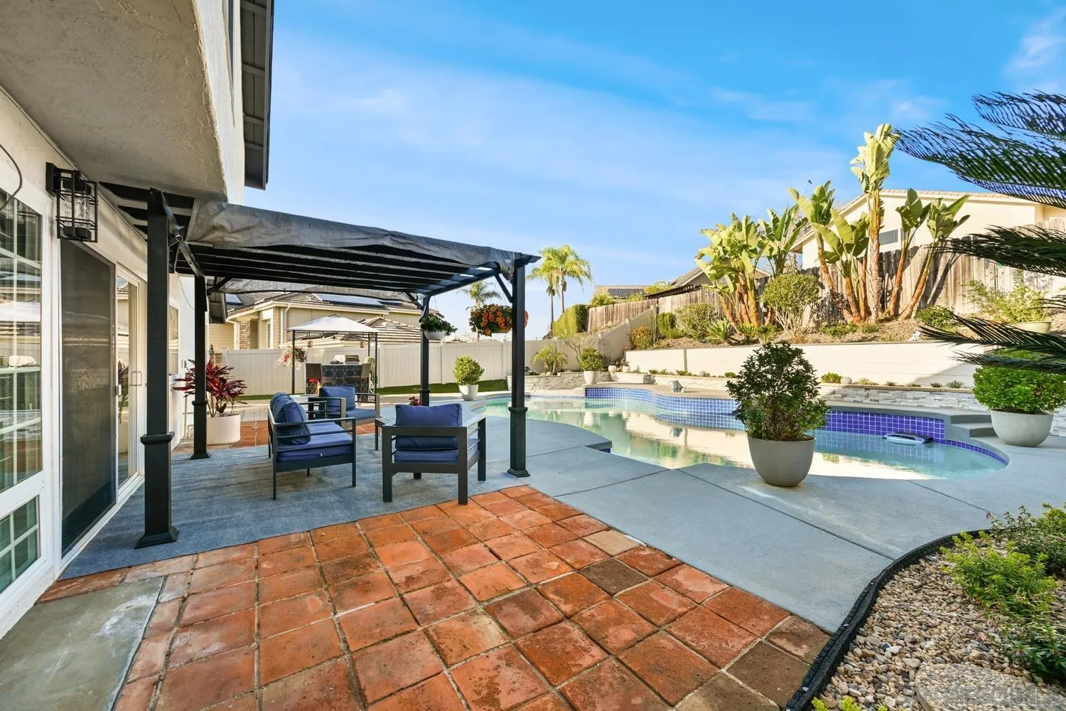 https://cdn.realtyfeed.com/cdn/127/260003763/b7b482994791cfab3c1506348109336e.webp