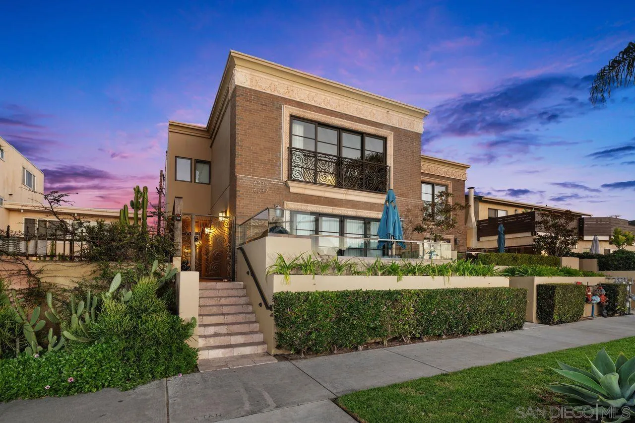 Photo #54: 260003765 Listing: Photo #54