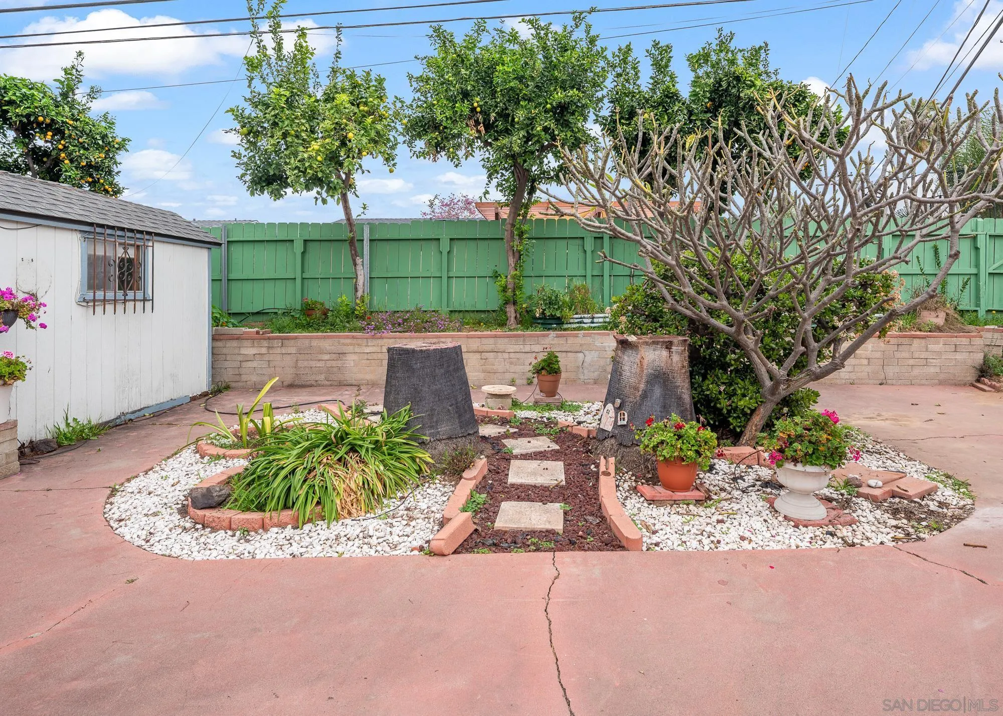 https://cdn.realtyfeed.com/cdn/127/260003768/1b934c18fafc97999c7aa73e6839a459.webp