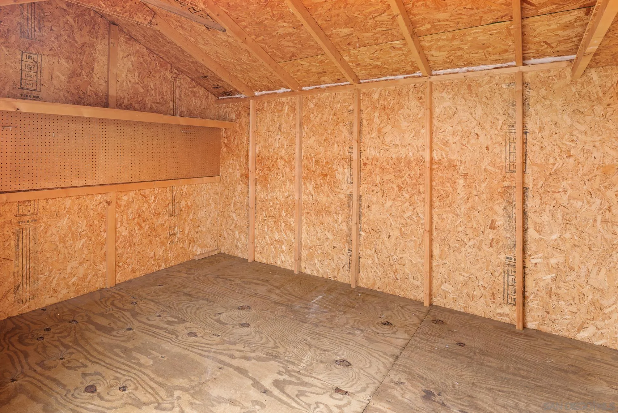 https://cdn.realtyfeed.com/cdn/127/260003768/e25179e168e10c565a2b695ebc591489.webp