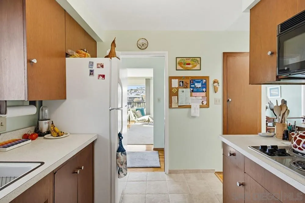 https://cdn.realtyfeed.com/cdn/127/260003775/479efb1e3ad998493a7abaf4d4233465.webp