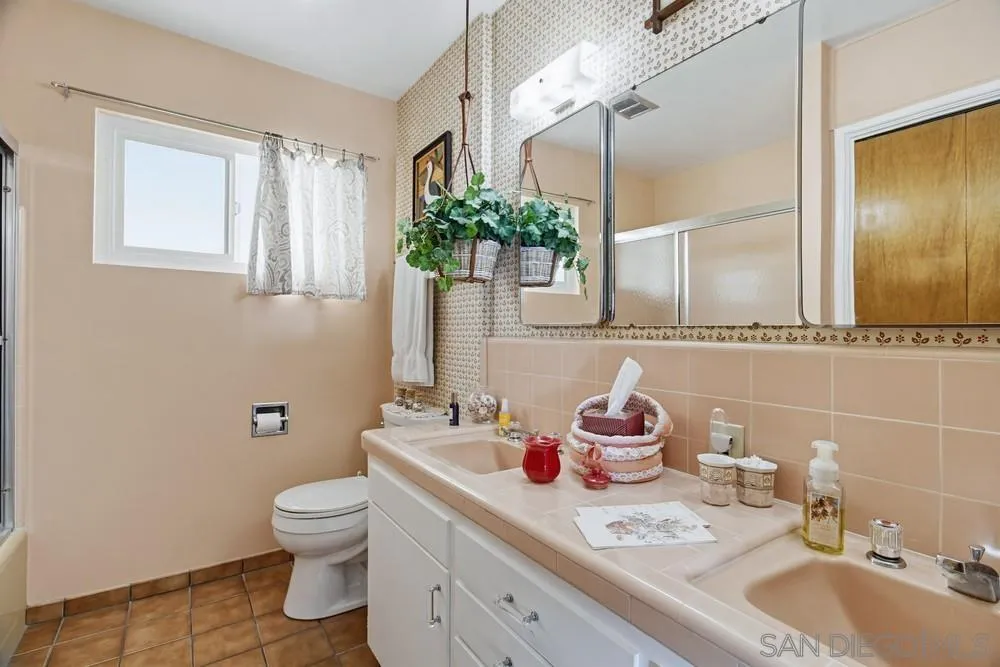 https://cdn.realtyfeed.com/cdn/127/260003775/4a4b847c99d17ec17911b1594a8b8d92.webp