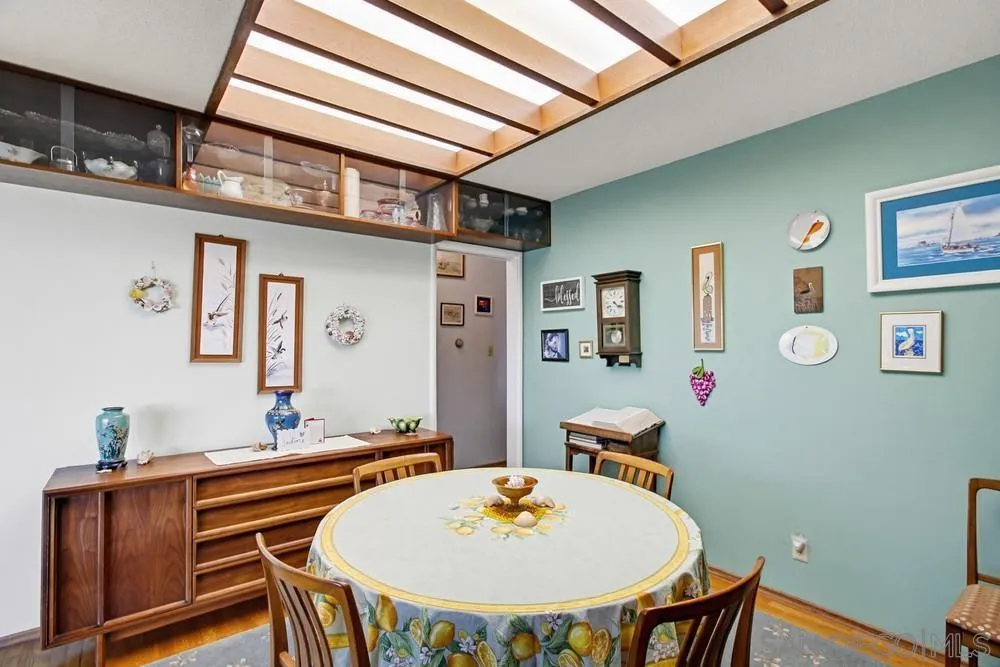 https://cdn.realtyfeed.com/cdn/127/260003775/5a7dfba4026dc1c4192c3070a7afa6de.webp