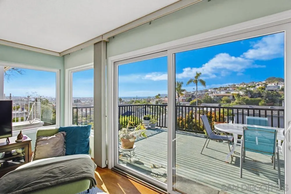 https://cdn.realtyfeed.com/cdn/127/260003775/af27a9c5183d9963351754592897c004.webp