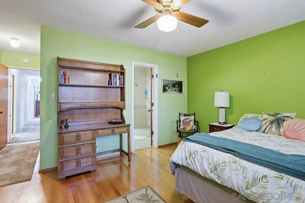 https://cdn.realtyfeed.com/cdn/127/260003775/b8807d9f99d59e4a00c979db4bce2432.webp
