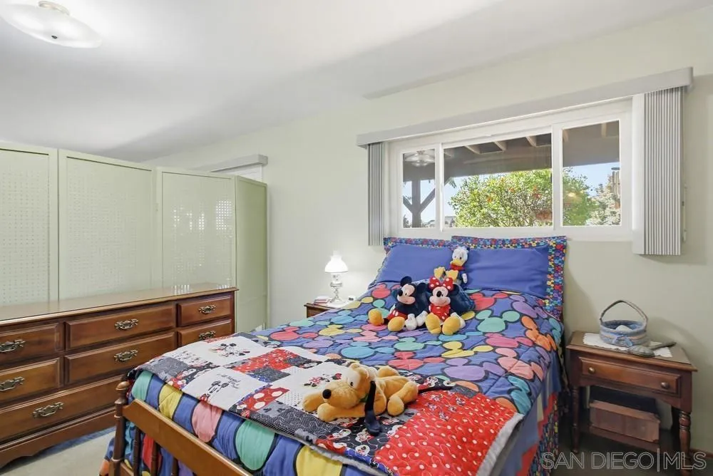 https://cdn.realtyfeed.com/cdn/127/260003775/d624ad31e125640d234f26f75afb35e3.webp