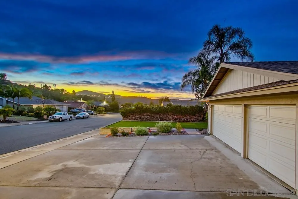 https://cdn.realtyfeed.com/cdn/127/260003777/d921b0e9376a67639b92a3c7c30349ef.webp