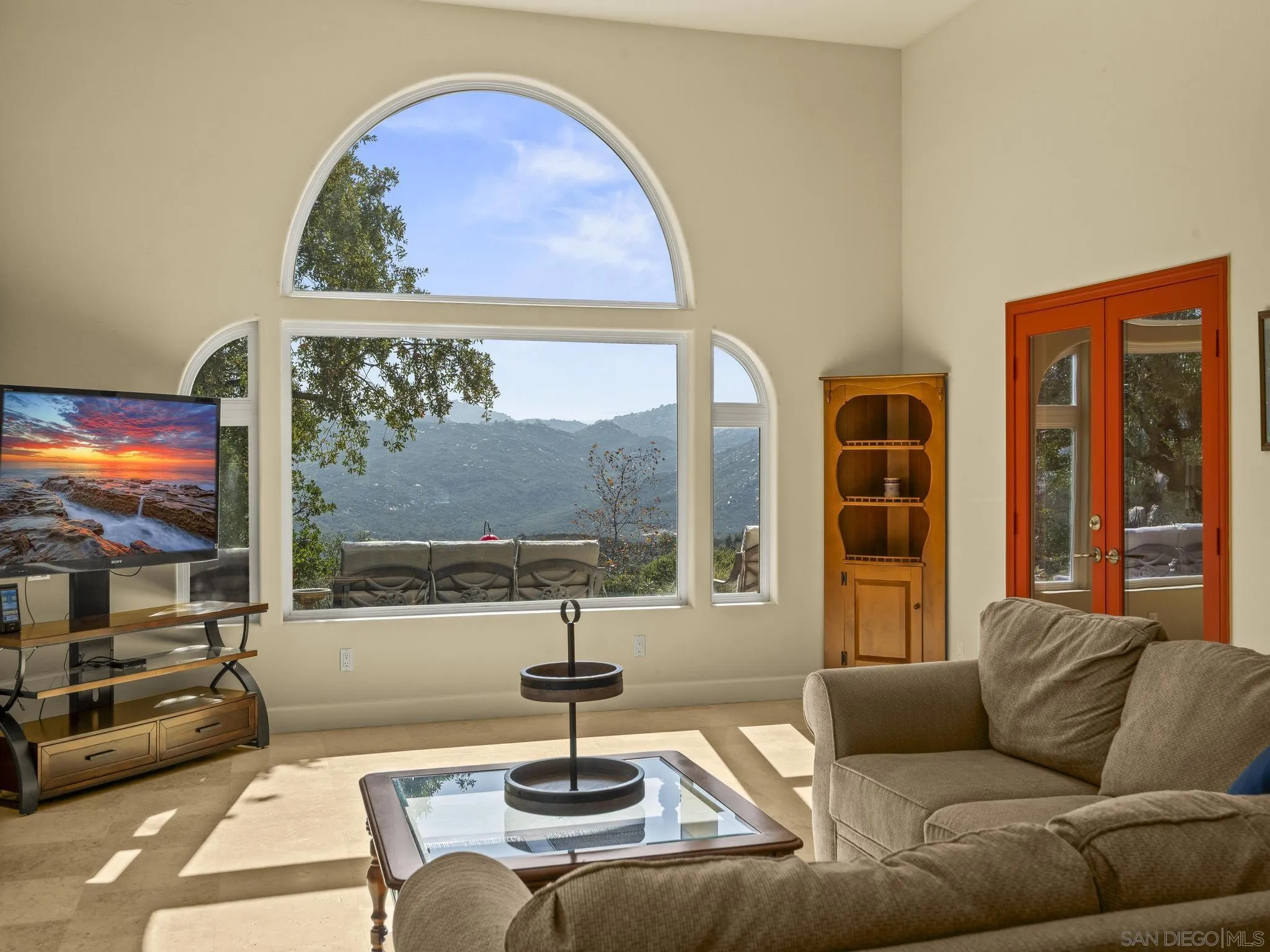 https://cdn.realtyfeed.com/cdn/127/260003779/0afceb5980e84366e5ed1179909429ef.webp