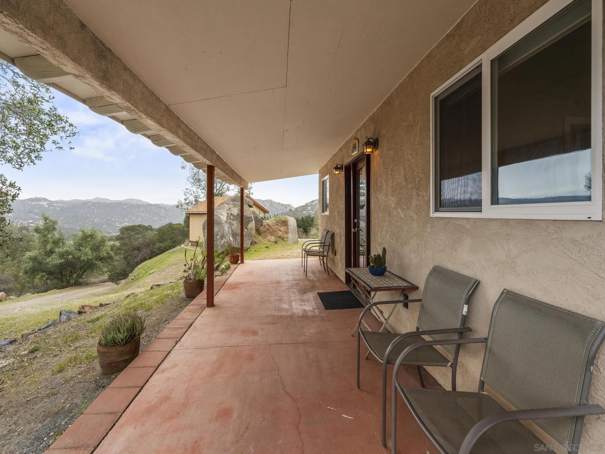 https://cdn.realtyfeed.com/cdn/127/260003779/0df6cd78e9cfb9311f9238ccee185954.webp