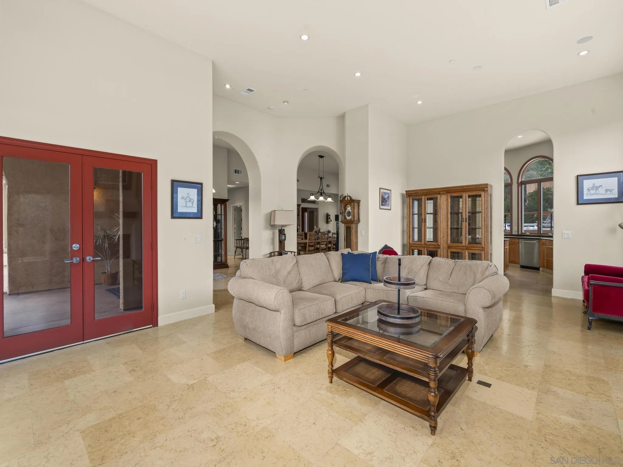 https://cdn.realtyfeed.com/cdn/127/260003779/5c7095ba83009b15525f48420562b271.webp