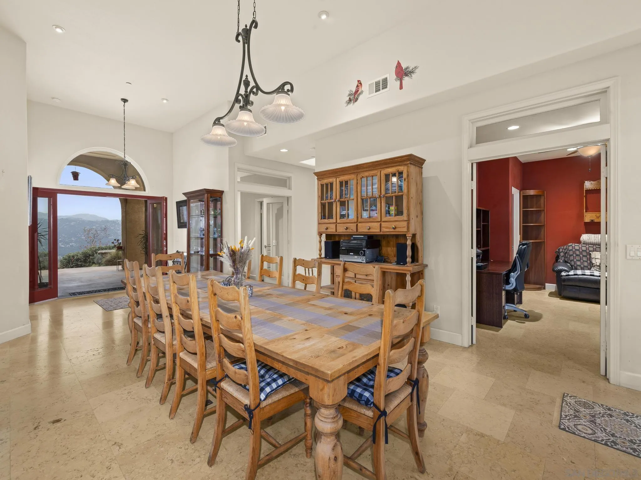 https://cdn.realtyfeed.com/cdn/127/260003779/86e24cb22a8fcf6e881b2034356af990.webp