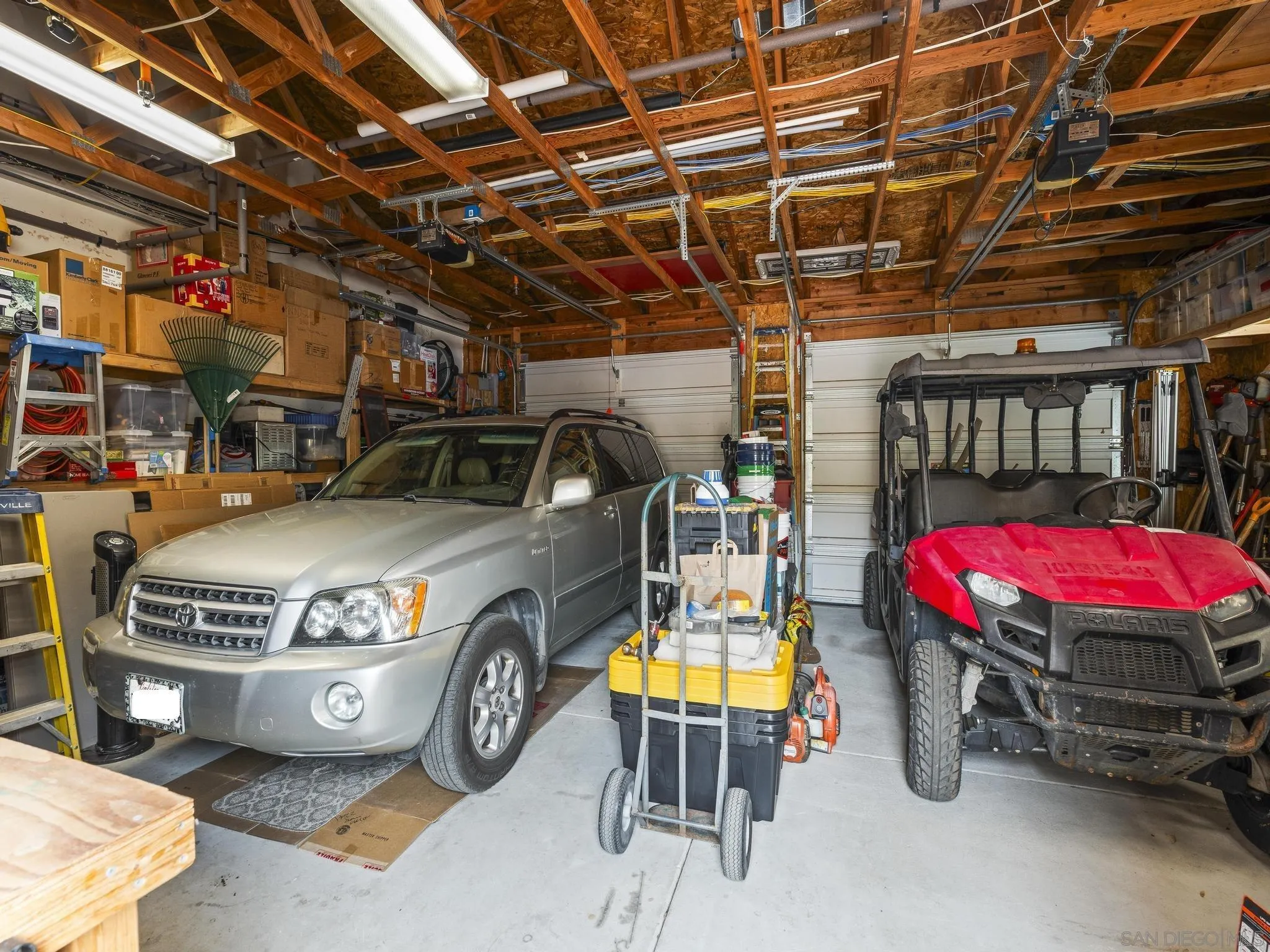 https://cdn.realtyfeed.com/cdn/127/260003779/9e978f98faa51489e92573d52ba341d6.webp