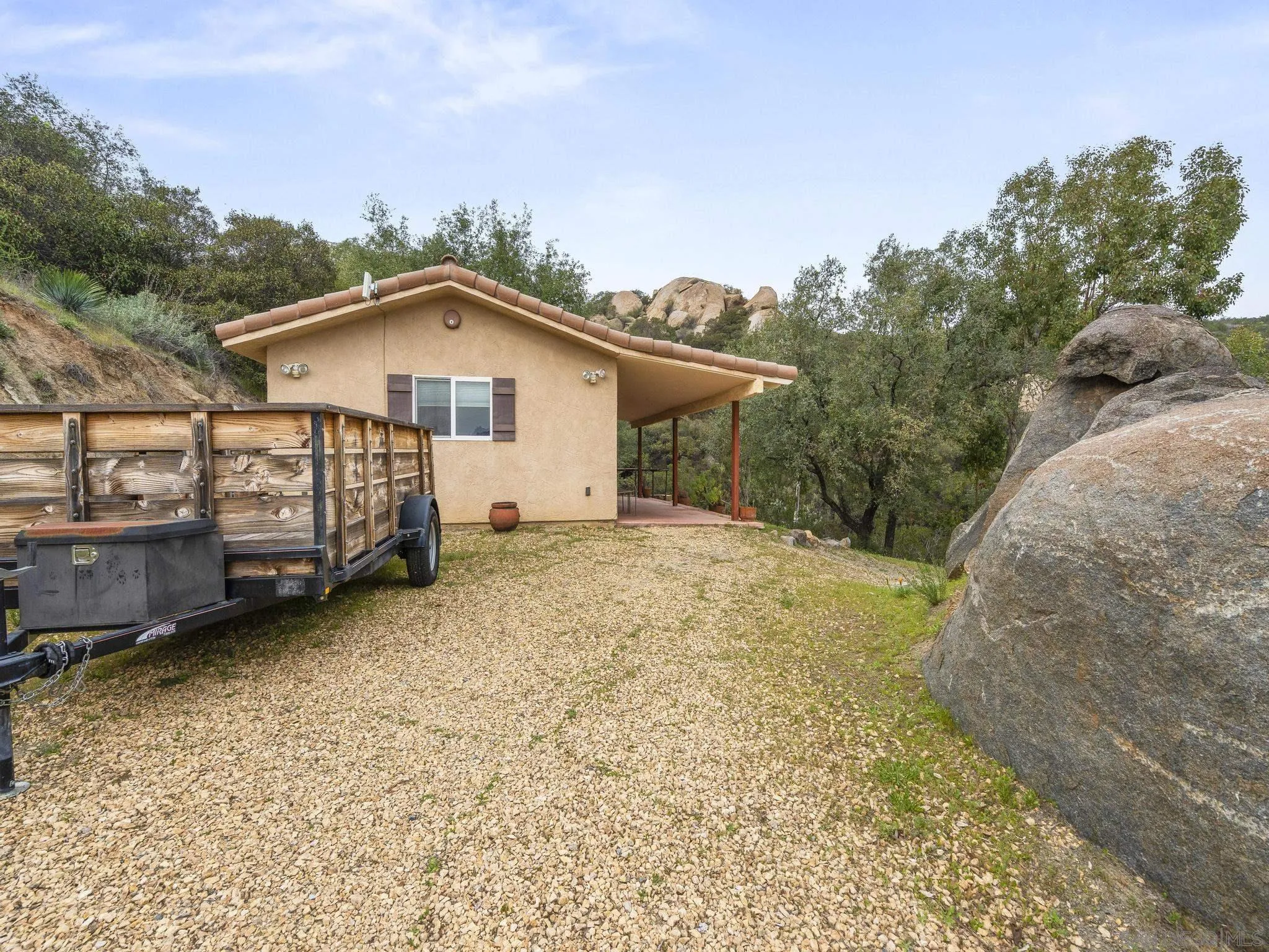 https://cdn.realtyfeed.com/cdn/127/260003779/c728980556e18aa11b56979da20dcf21.webp