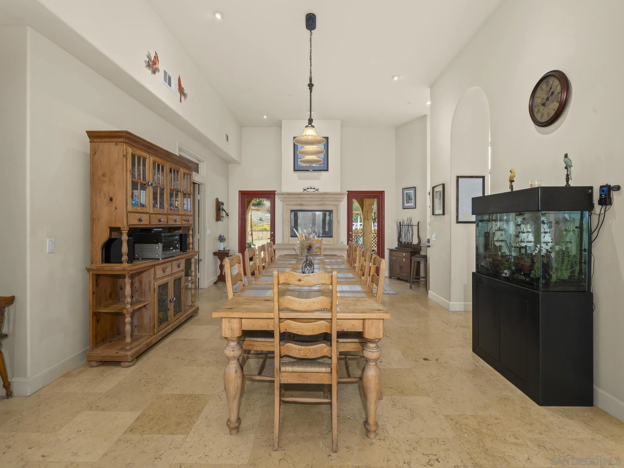 https://cdn.realtyfeed.com/cdn/127/260003779/cbffb75c0e24016ddbcc241337005d35.webp