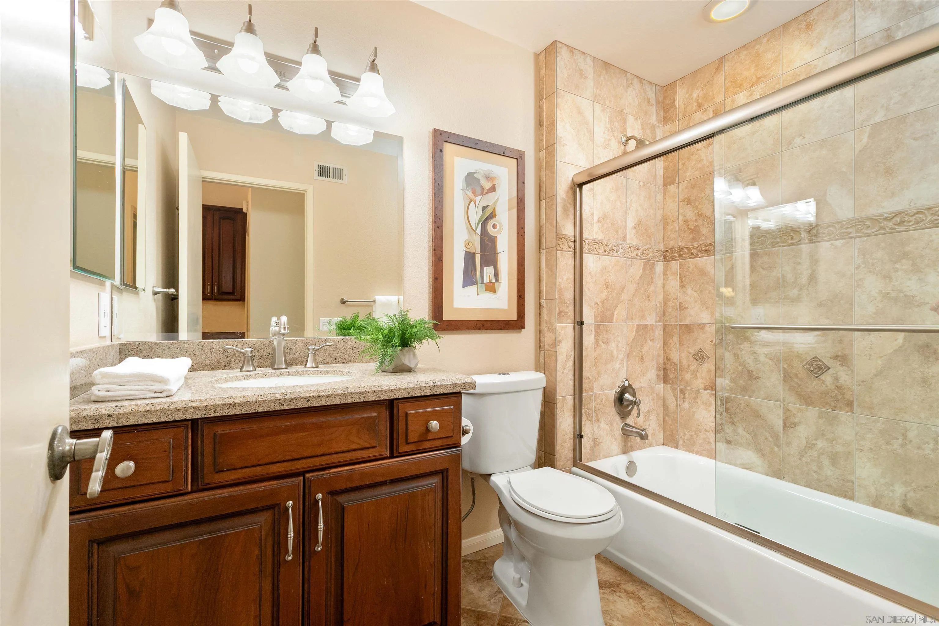 https://cdn.realtyfeed.com/cdn/127/260003789/65da1f532ef9cde6bc24a9db1a8a3fe7.webp