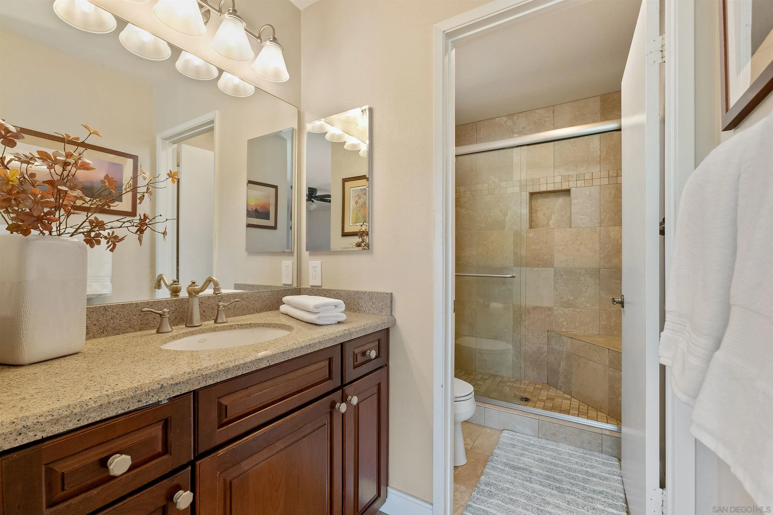 Photo #19: 260003789 Listing: Photo #19
