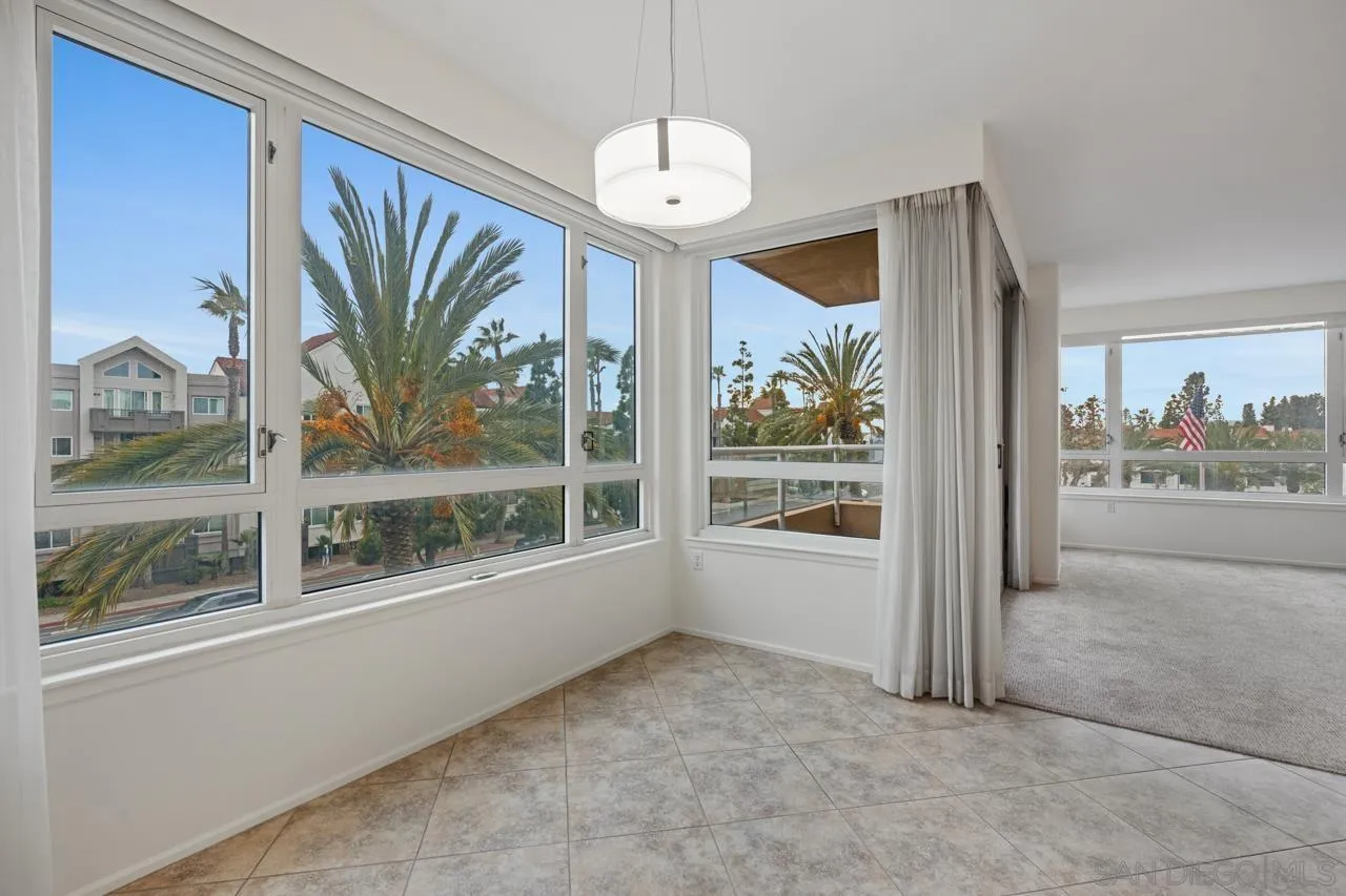 https://cdn.realtyfeed.com/cdn/127/260003803/fd72b6417399326867b28e8fe4aebefd.webp