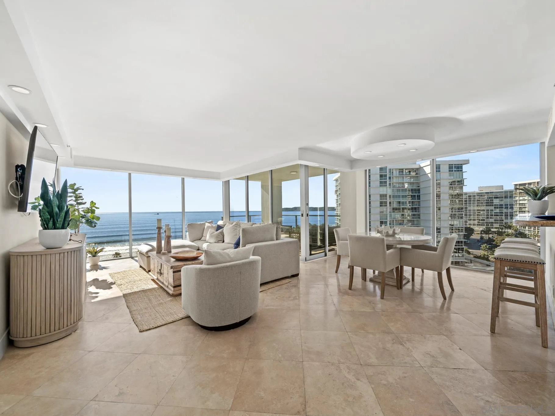 1810 Avenida Del Mundo Unit 907, Coronado, CA 92118 - Photo 4 of 66, Coronado, CA