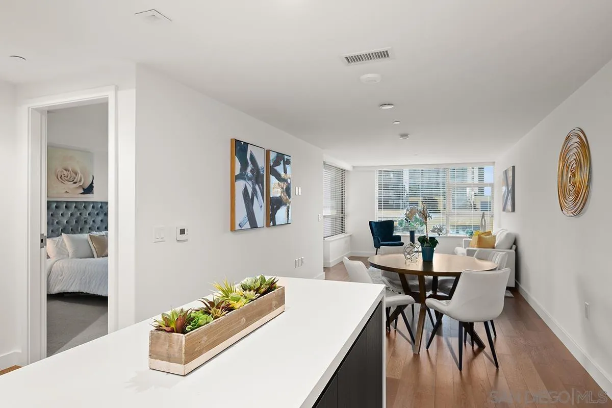 https://cdn.realtyfeed.com/cdn/127/260003816/4707ca49f2b9e1324ec716077fb1581e.webp