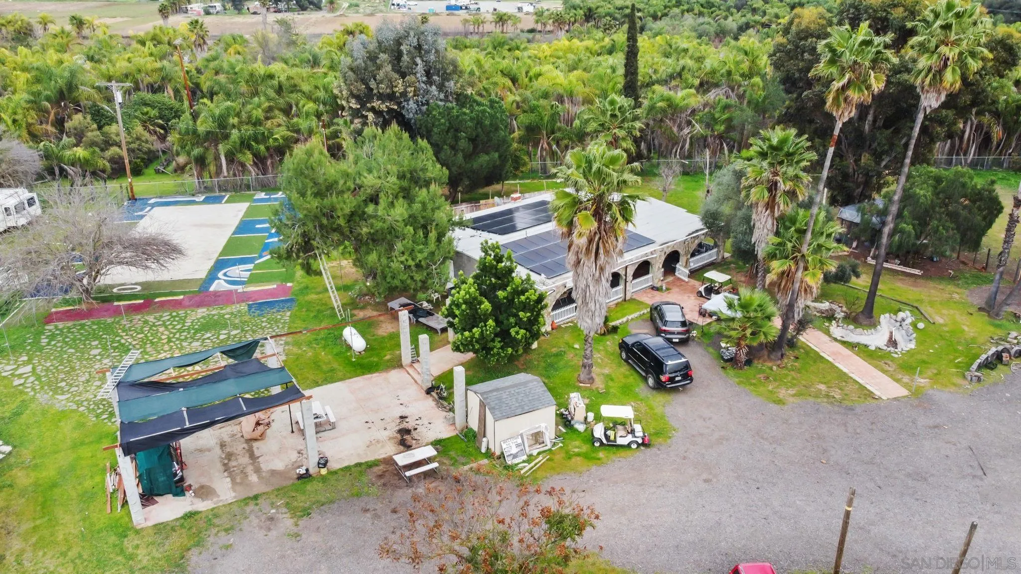 https://cdn.realtyfeed.com/cdn/127/260003821/c84e6cdf8559ff0bfb79d7a2e112efa3.webp