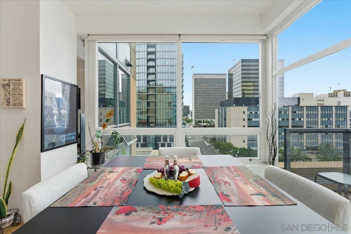 https://cdn.realtyfeed.com/cdn/127/260003824/10360d98950e8eb5a200c90154dd32d9.webp
