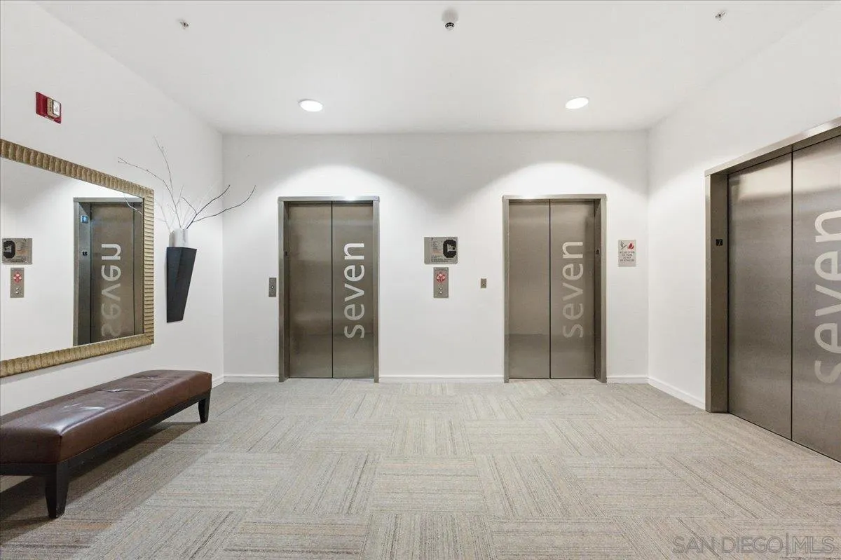 https://cdn.realtyfeed.com/cdn/127/260003824/781fcb6611acd25b4887c9c193d9b22a.webp