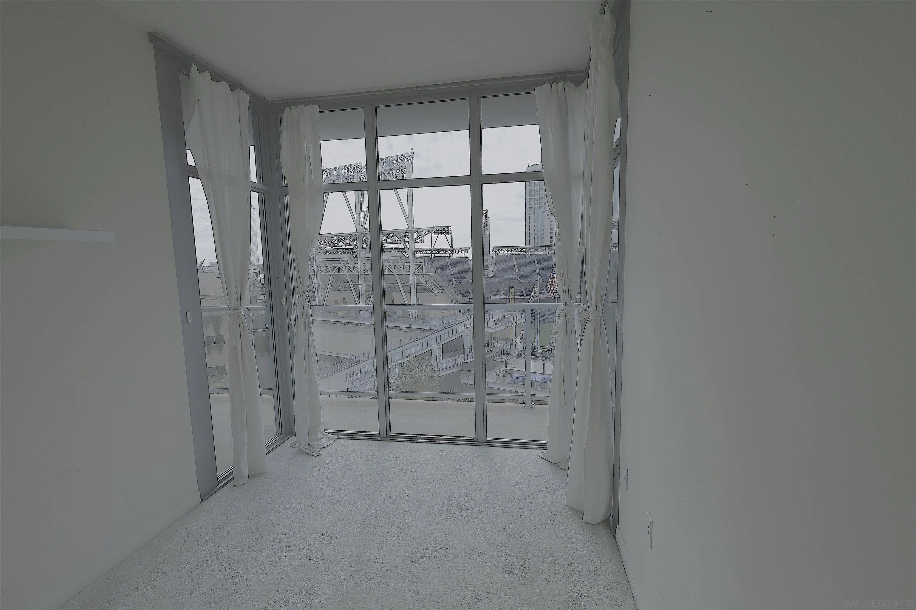 https://cdn.realtyfeed.com/cdn/127/260003825/71a154188a80068db0bb026353676ba6.webp