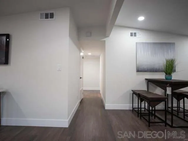 https://cdn.realtyfeed.com/cdn/127/260003827/9d8f9cda749e9e863b2707b8698629aa.webp