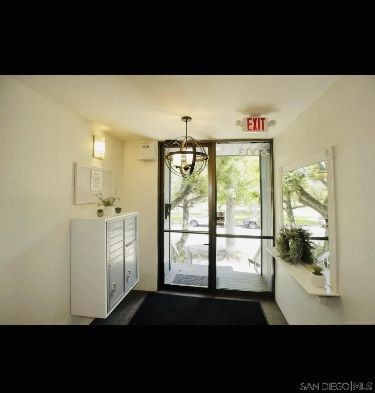 5003 Westpark Dr. Unit 203, Valley Village, CA 91601 - Photo 3 of 30, Valley Village, CA