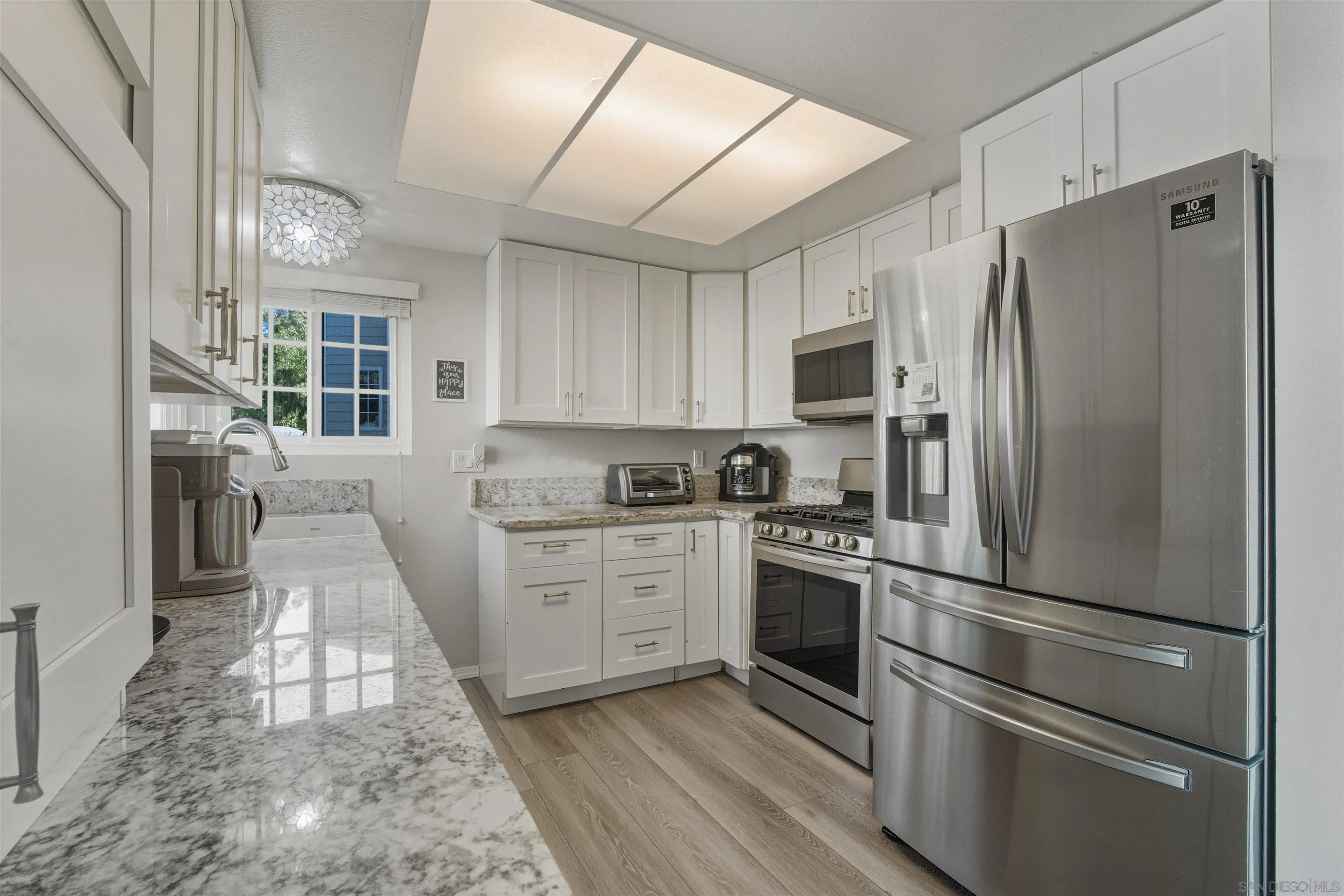 Photo #6: 260003832 Listing: Photo #6