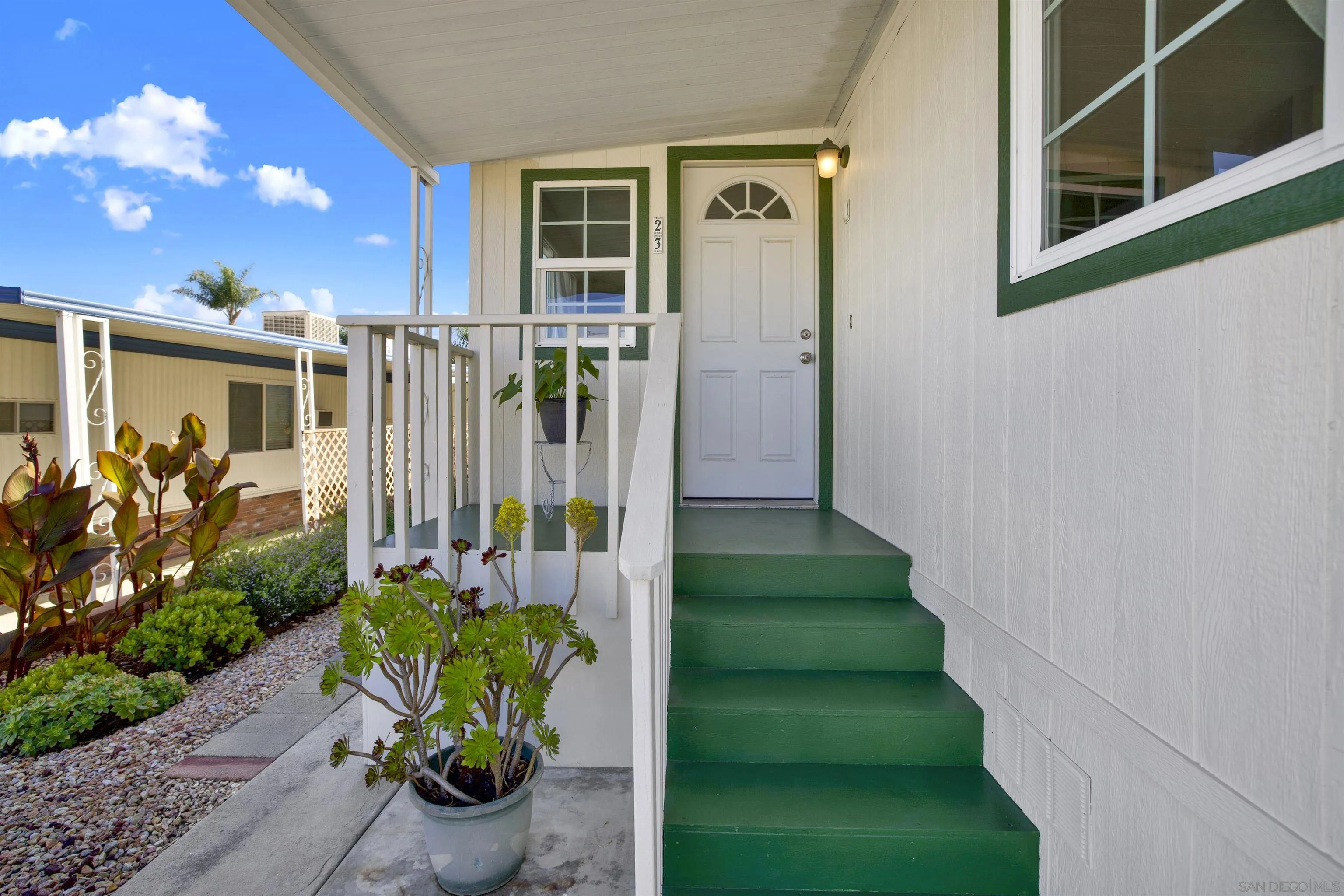 https://cdn.realtyfeed.com/cdn/127/260003833/40e4a68930e83569ebc44023be94f48a.webp