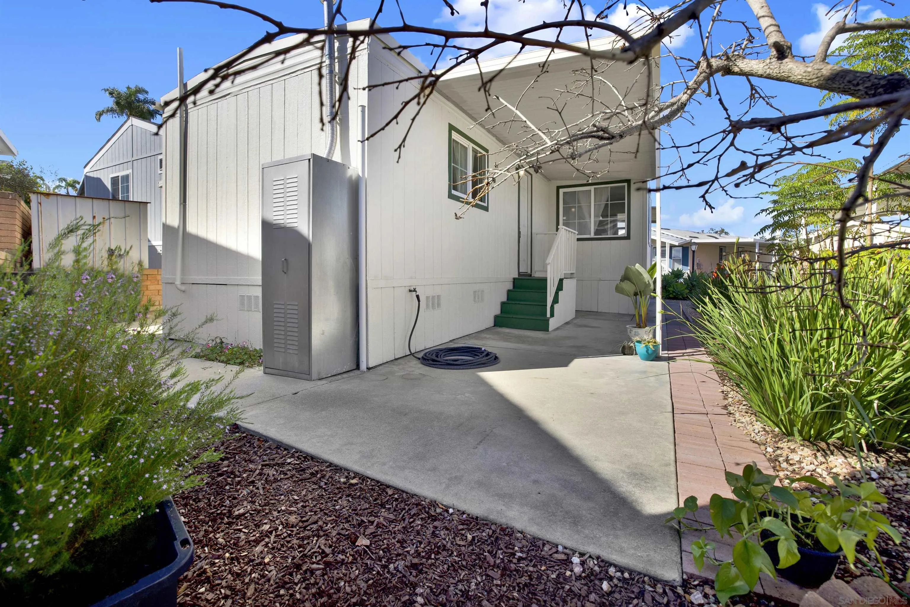 https://cdn.realtyfeed.com/cdn/127/260003833/c711ce51f6c850c760c4e1dd8ad4c472.webp