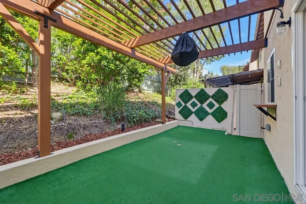Photo #35: 260003836 Listing: Photo #35