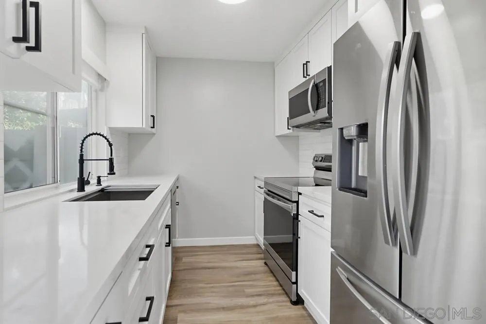 Photo #11: 260003836 Listing: Photo #11