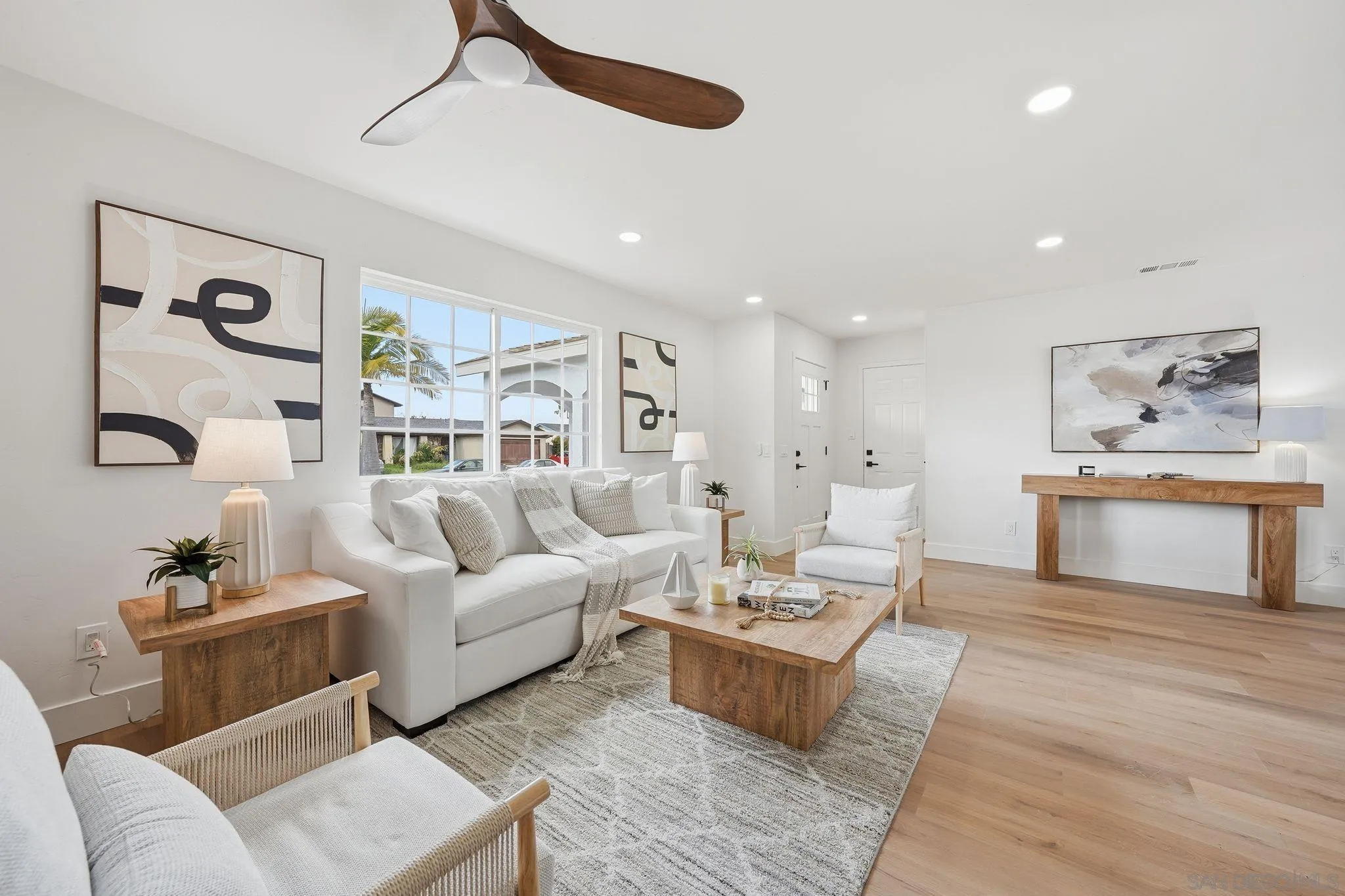 https://cdn.realtyfeed.com/cdn/127/260003837/b5085f9fbedee99d8c9ba9858431df89.webp