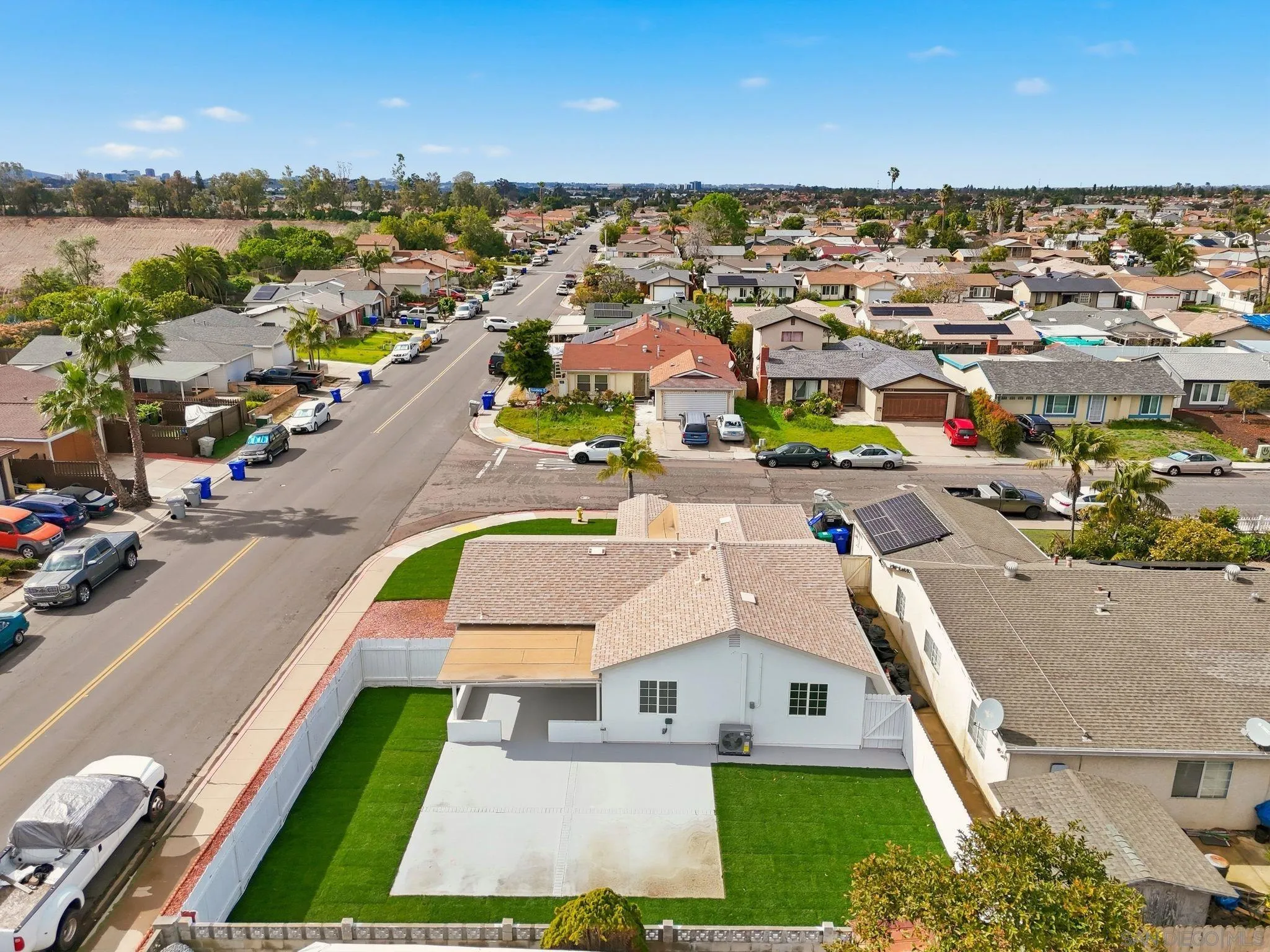 https://cdn.realtyfeed.com/cdn/127/260003837/c3f379ba006829cfe20b3801ec1aa37c.webp