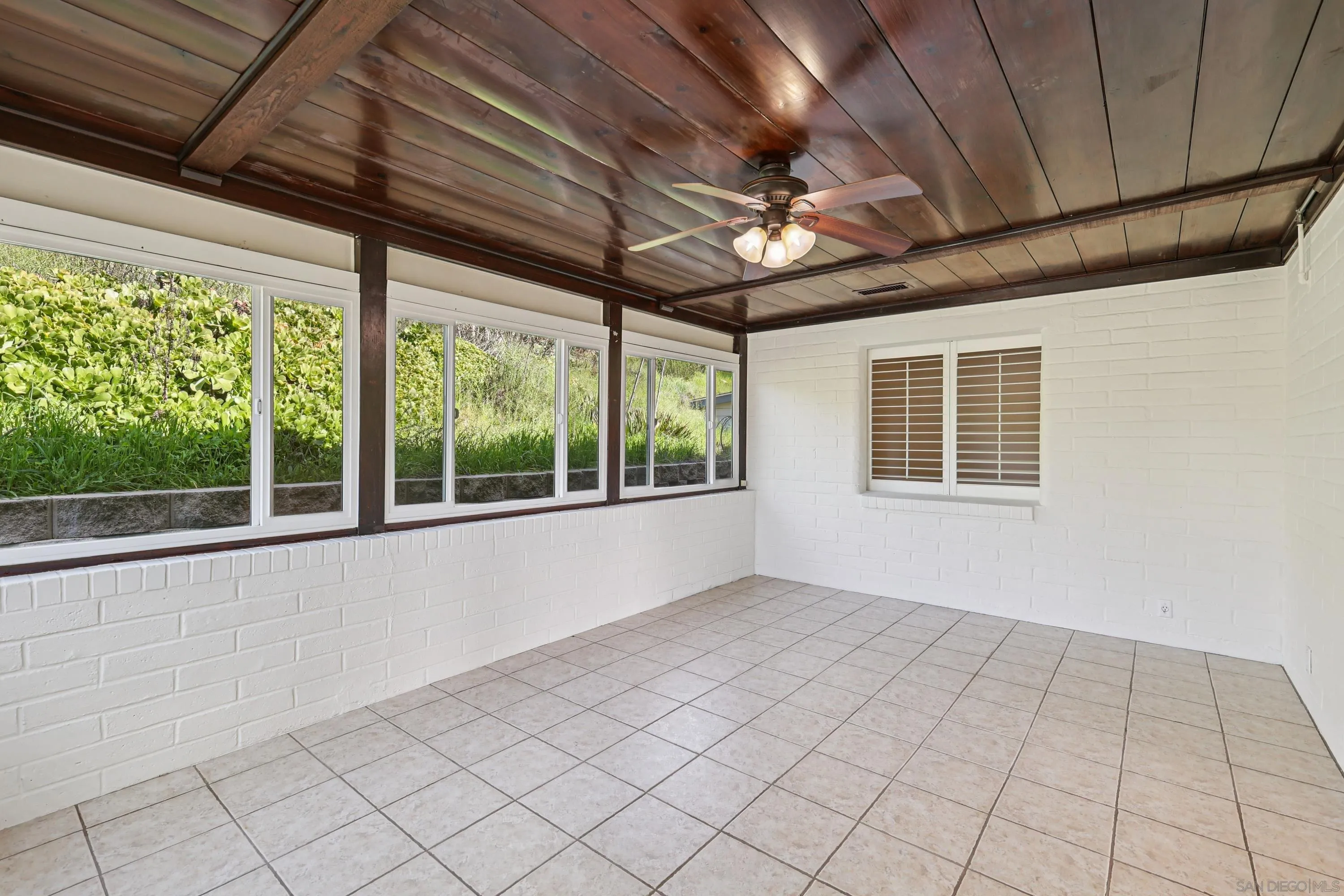 https://cdn.realtyfeed.com/cdn/127/260003839/0a6e9de413dd4d5245de496bb0780631.webp
