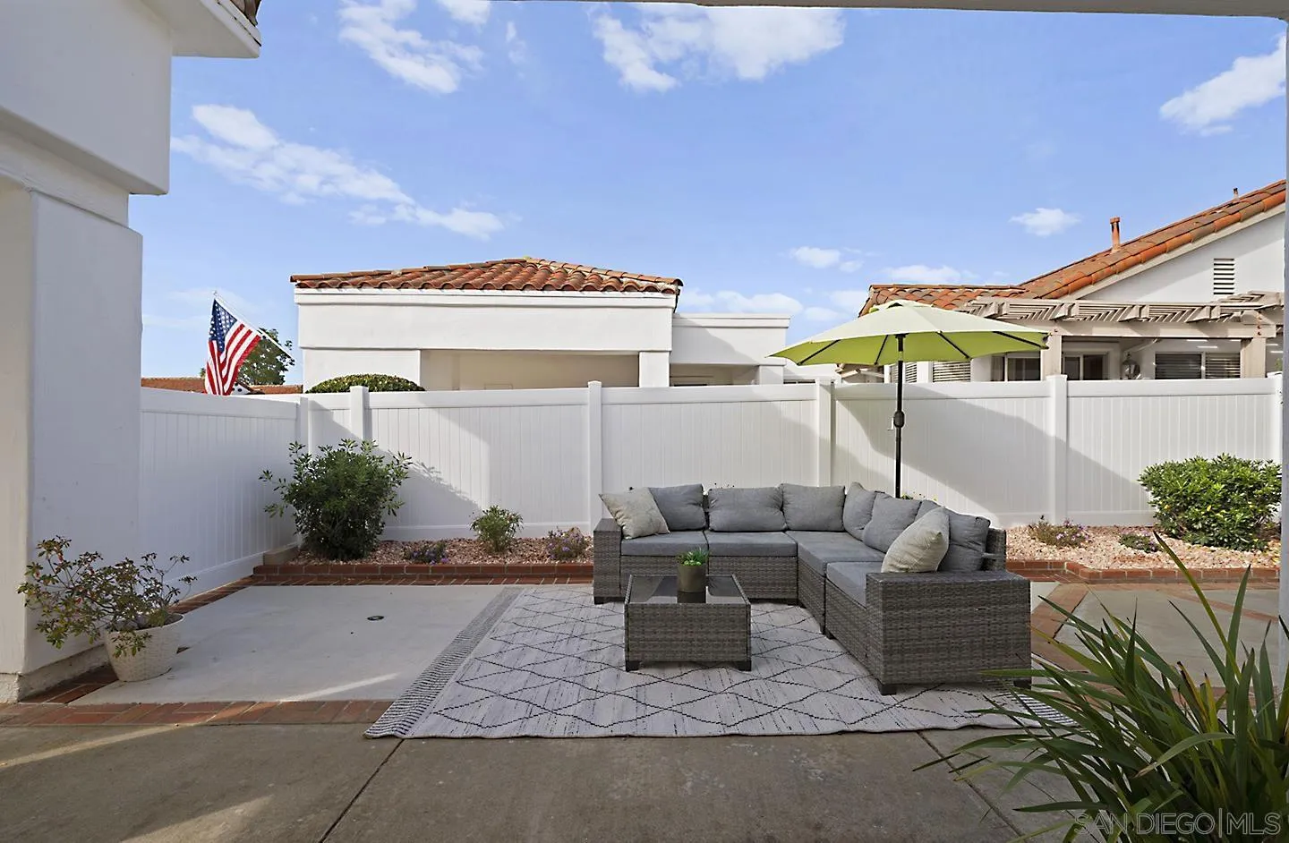 Photo #5: 260003843 Listing: Photo #5