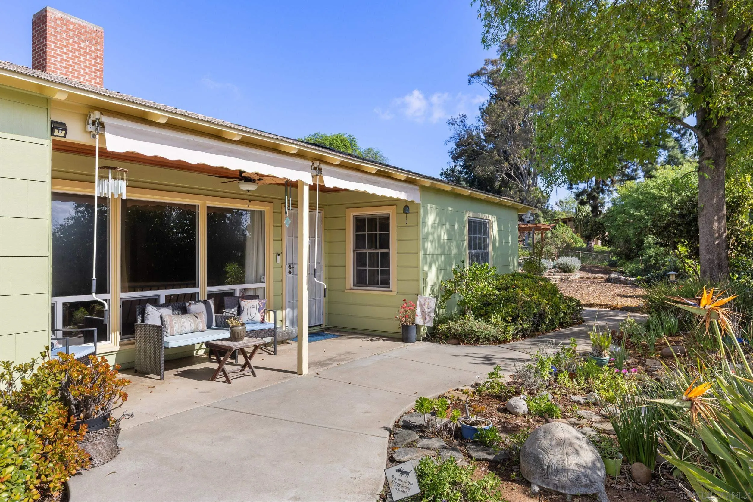 https://cdn.realtyfeed.com/cdn/127/260003844/46b56364a2999987ec5e51e03c4d1b2e.webp