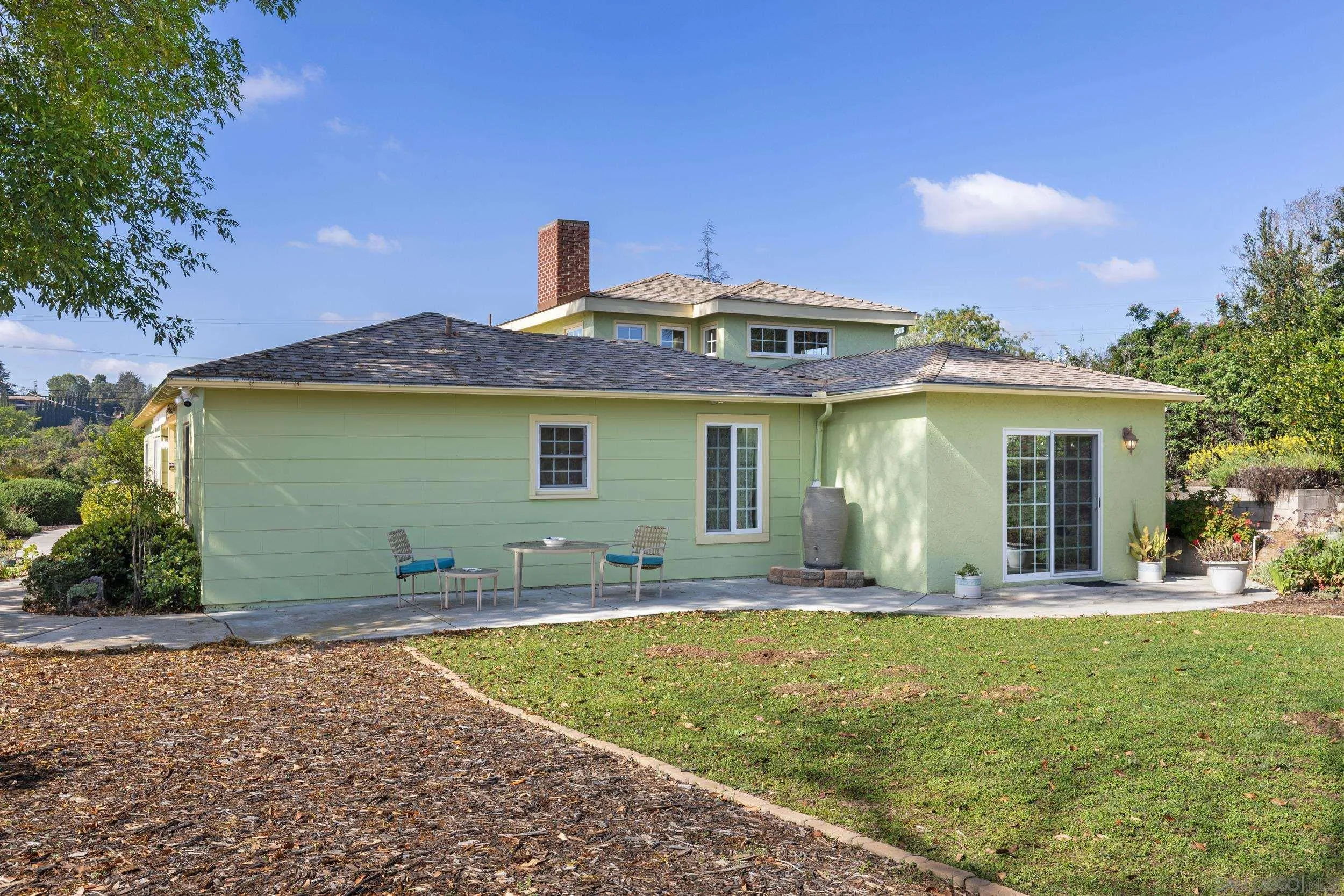 https://cdn.realtyfeed.com/cdn/127/260003844/6a34f5839bab507c17182db993c6fc7f.webp