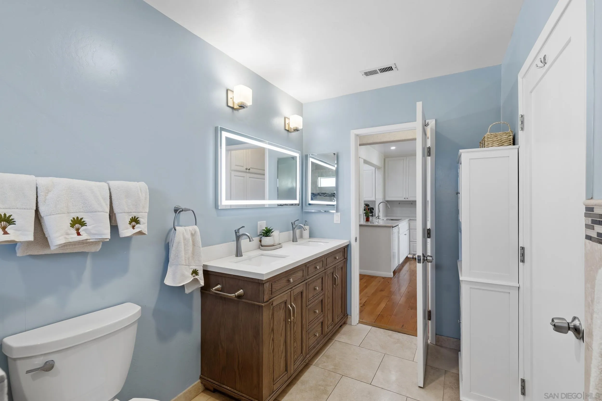 https://cdn.realtyfeed.com/cdn/127/260003844/96097168571f9e1275f585d5a51ad4e6.webp