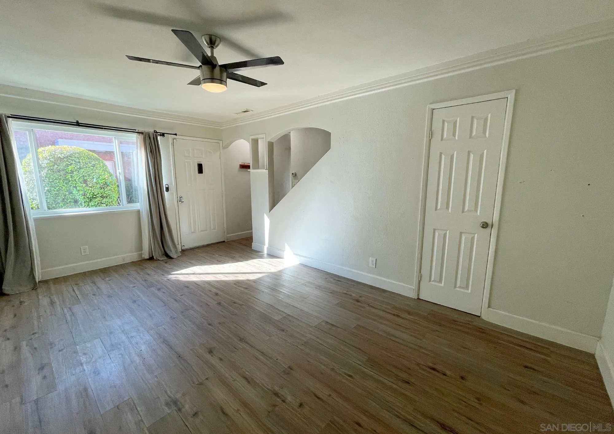 https://cdn.realtyfeed.com/cdn/127/260003845/2f0f8a66f0044d7313254fa20d8e334b.webp