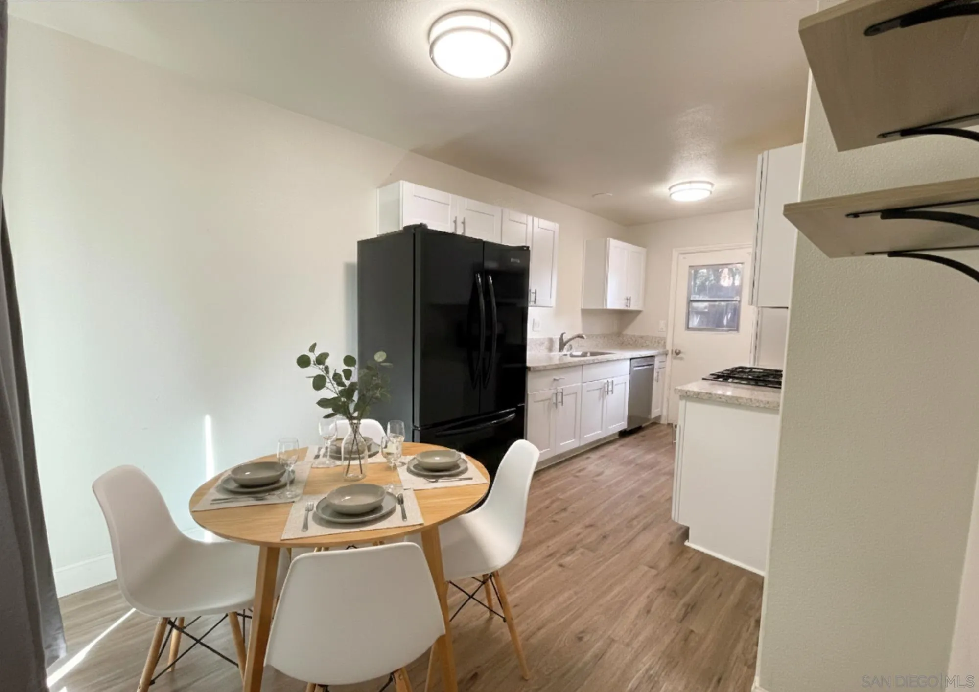 https://cdn.realtyfeed.com/cdn/127/260003845/a4bbdb28fc2175c1e6c37224e03c5c86.webp